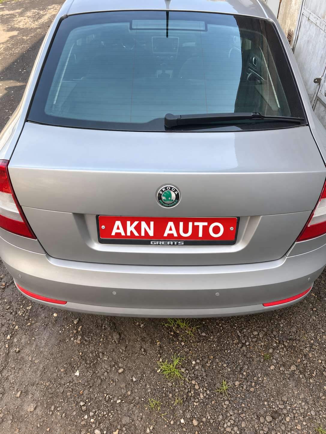 Skoda Octavia: вид автомобиля сзади. AKN Auto — akn-avto.ru.
